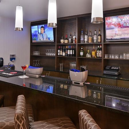Wyndham Garden Greenville / Spartanburg Airport מראה חיצוני תמונה