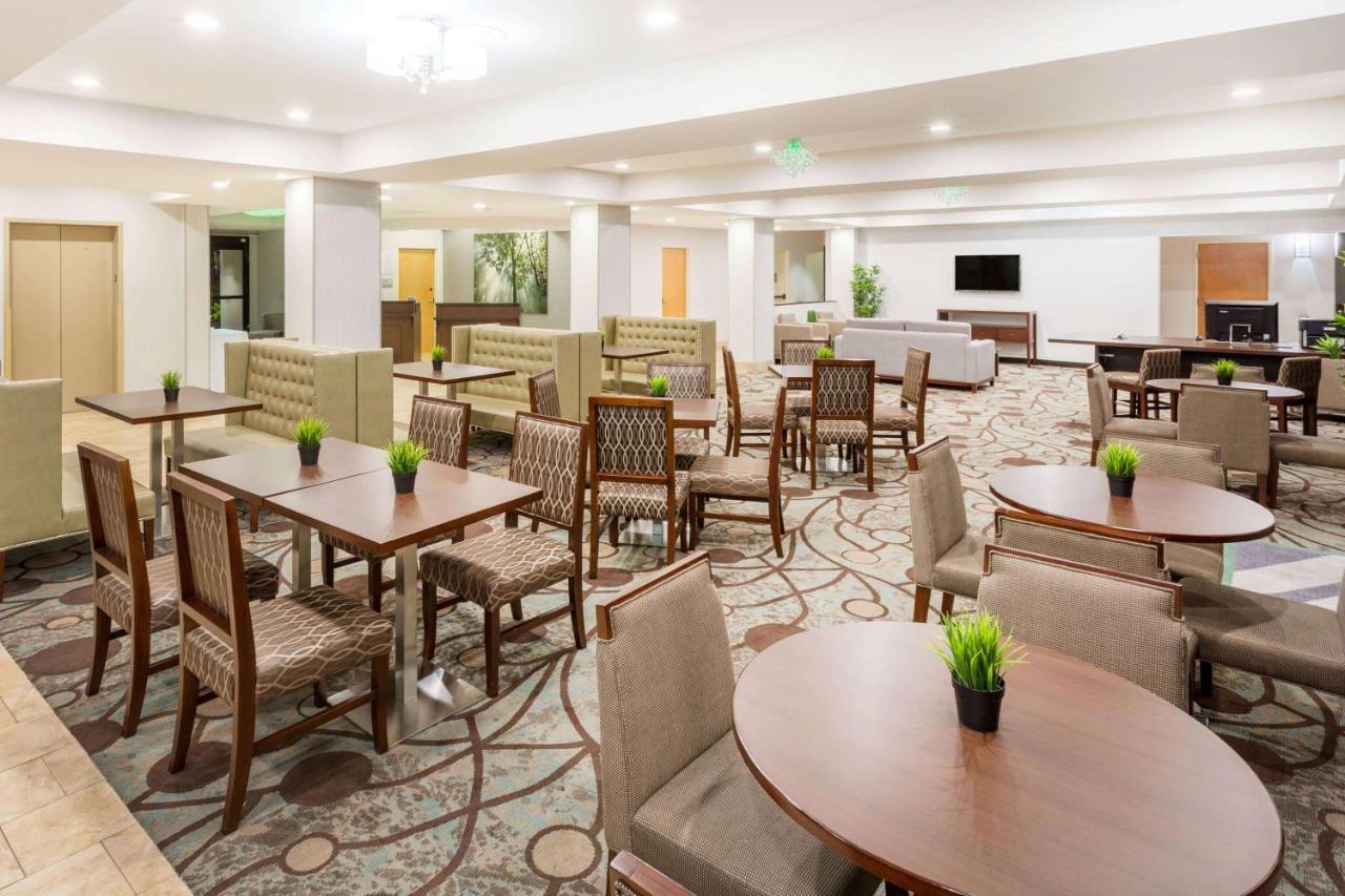 Wyndham Garden Greenville / Spartanburg Airport מראה חיצוני תמונה