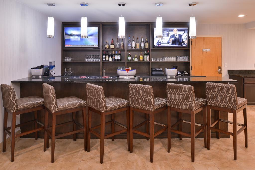 Wyndham Garden Greenville / Spartanburg Airport מראה חיצוני תמונה